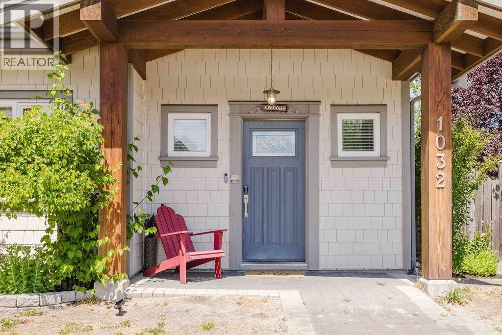 1032 WOODSWORTH ROAD, Gibsons — photo 2