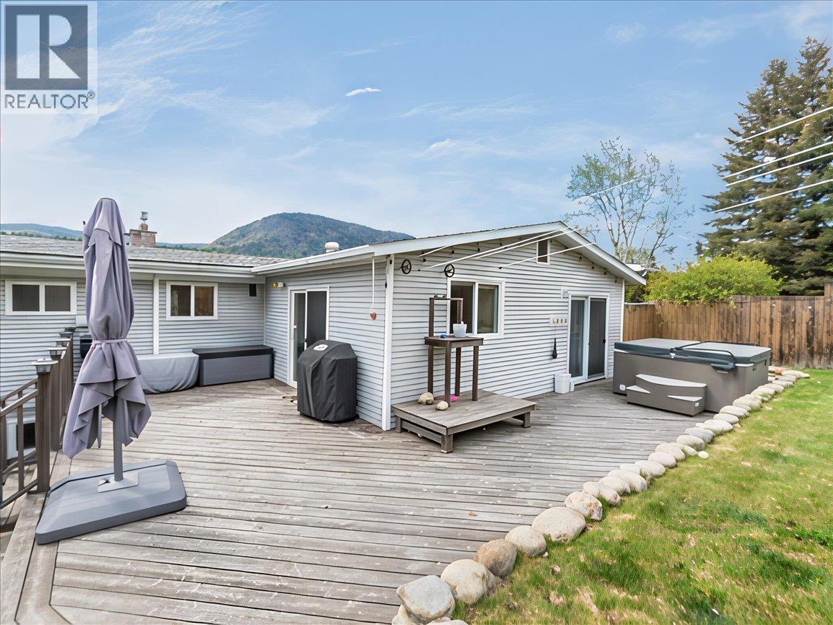 8392 Theatre Road - Image 44
