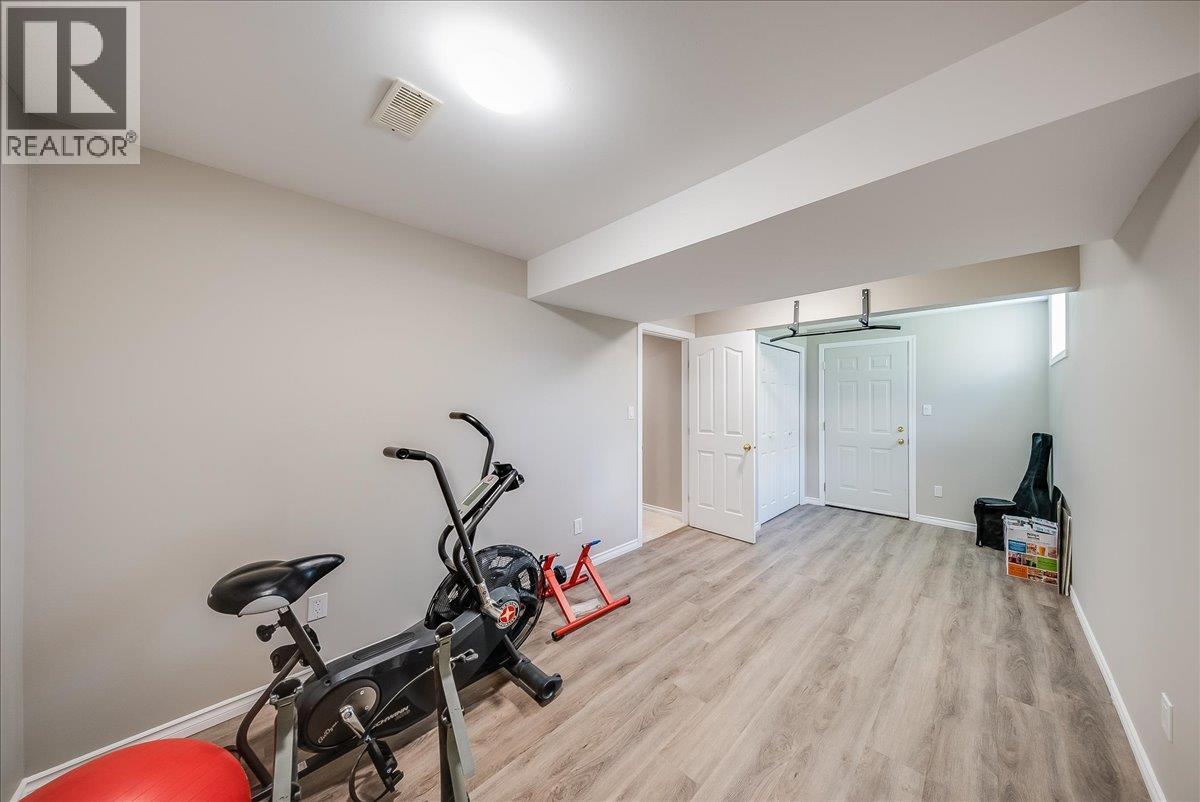 1479 37th Street - 48