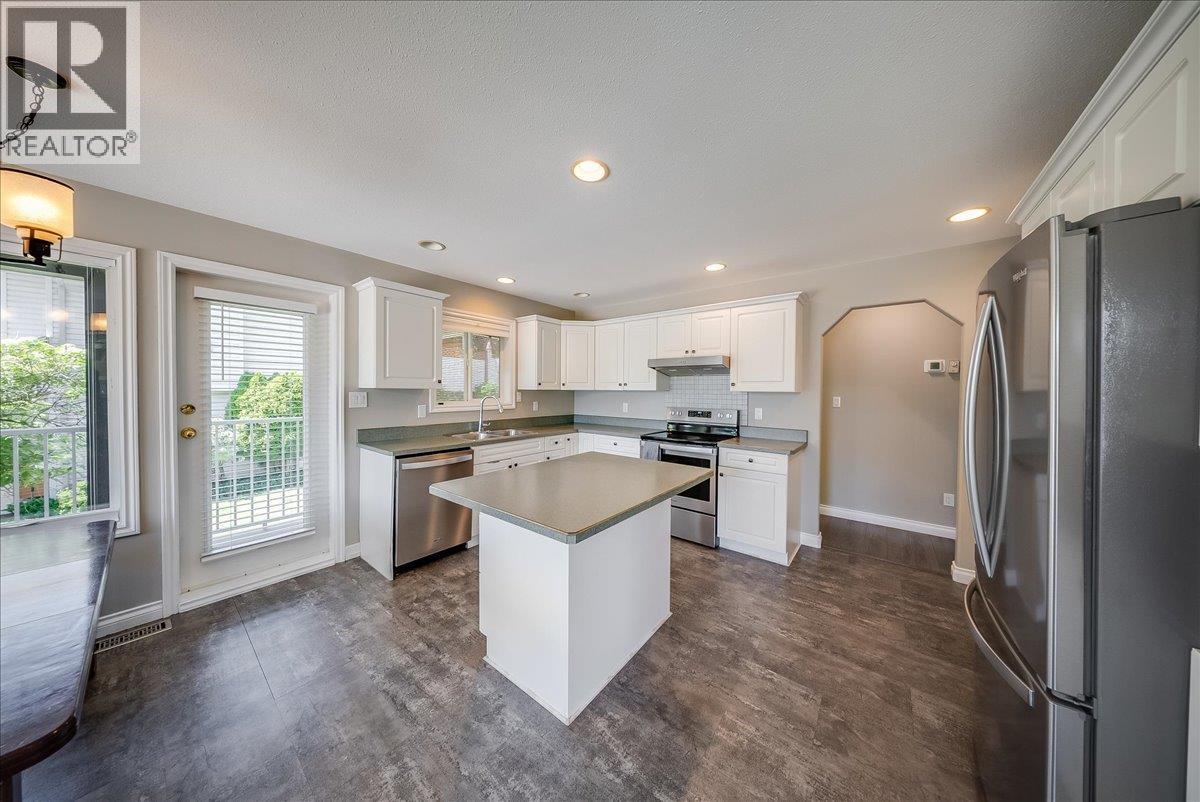 1479 37th Street - 15