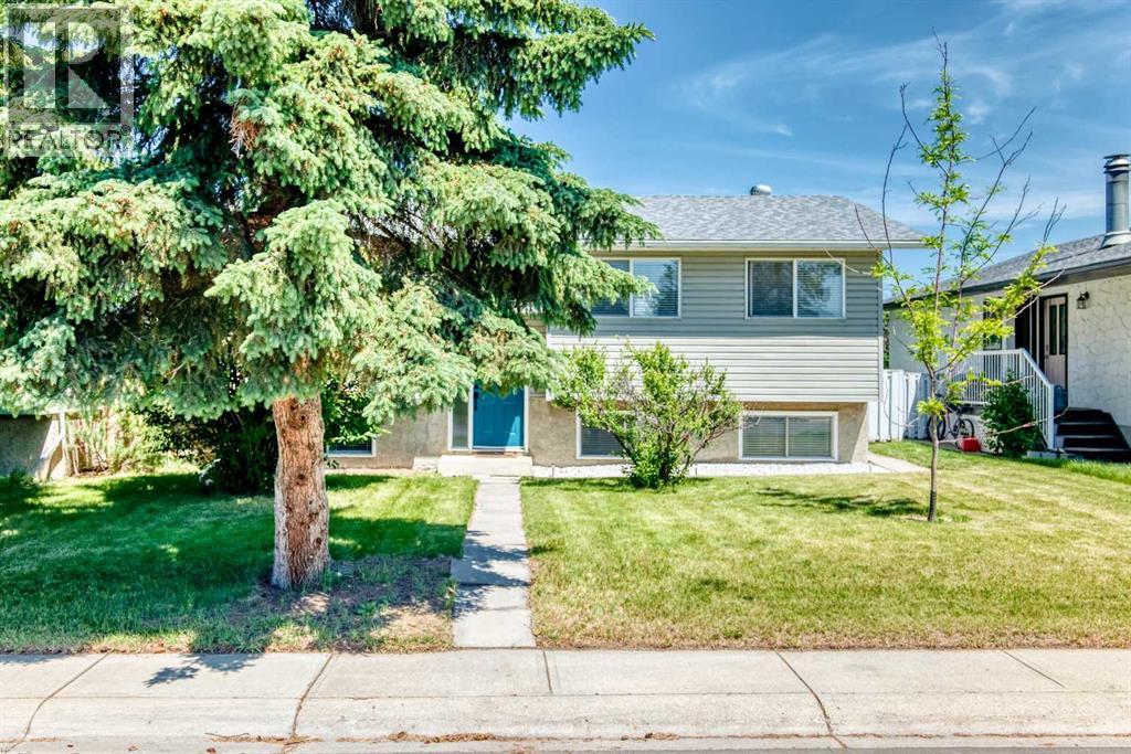 12 Aspen Crescent SE - photo 2