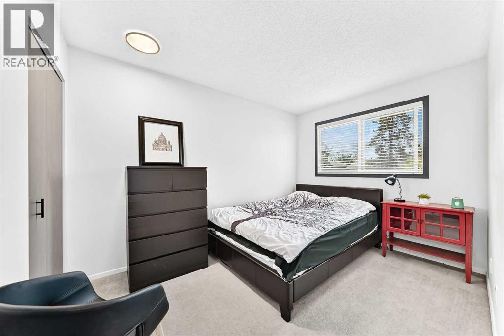12 Aspen Crescent SE — photo 20