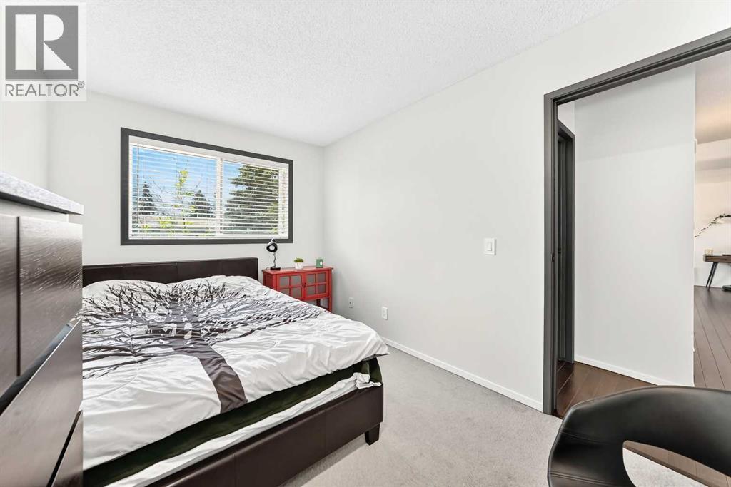 12 Aspen Crescent SE — photo 22