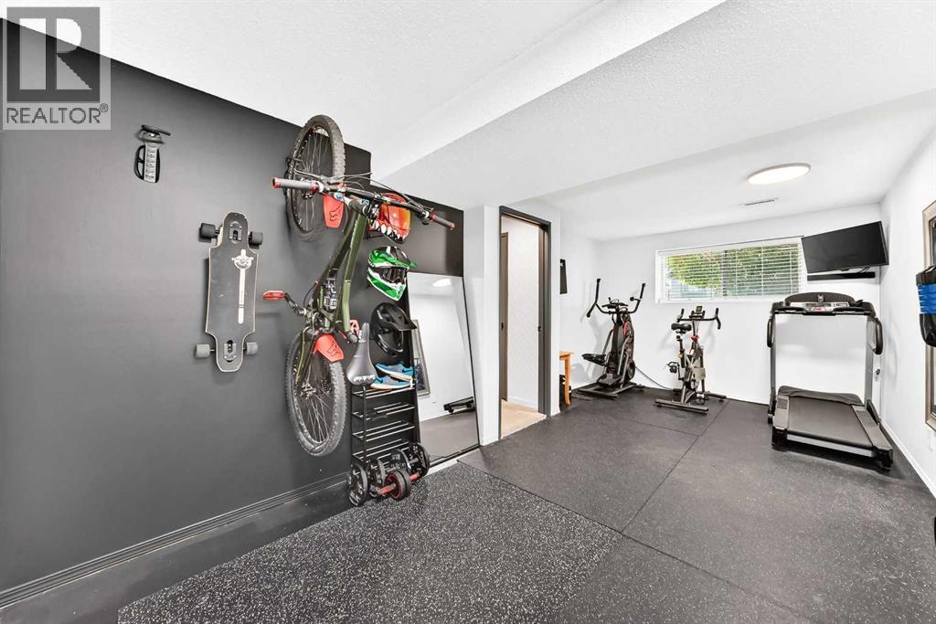 12 Aspen Crescent SE — photo 34