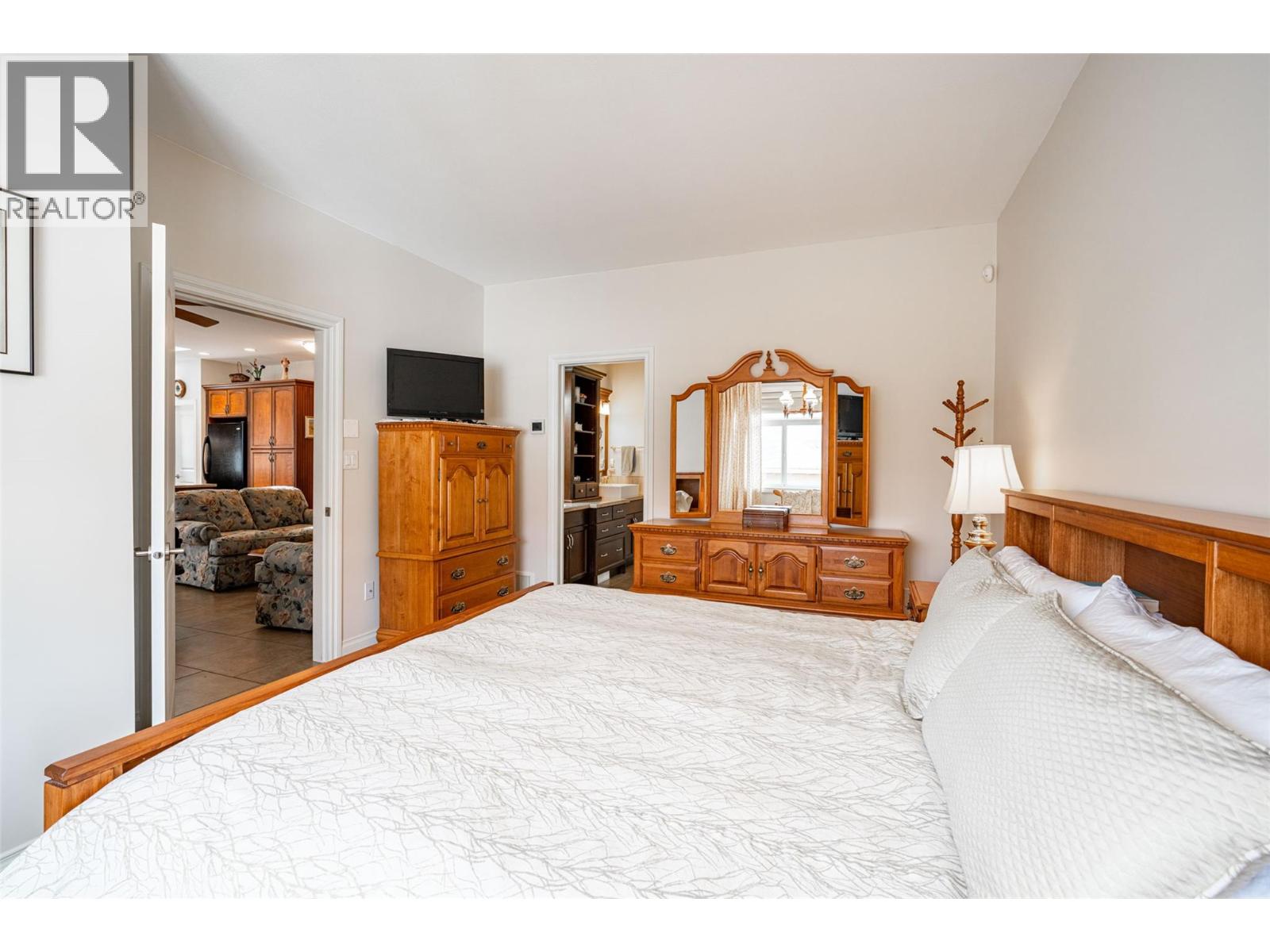 6905 MOUNTAINVIEW Drive - 14