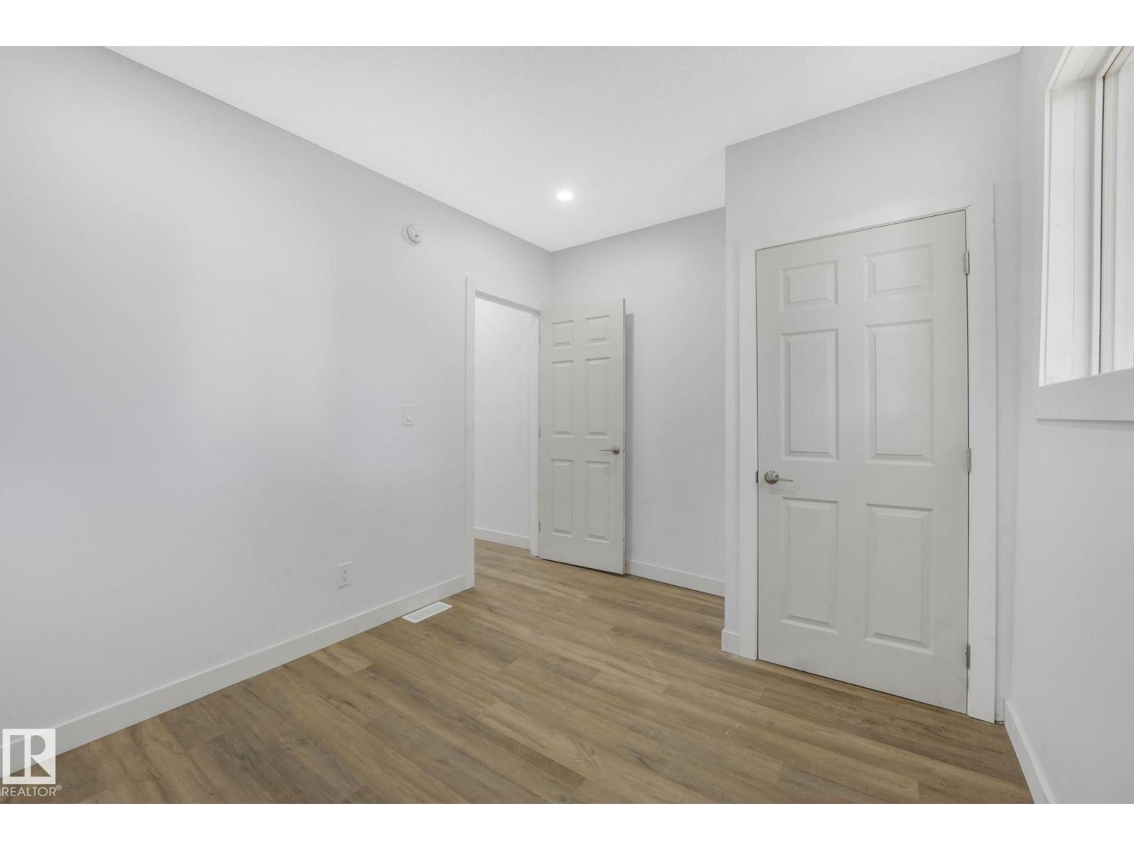 11932 91 ST NW — photo 30