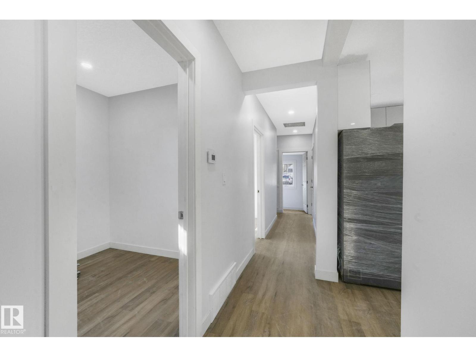 11932 91 ST NW — photo 32