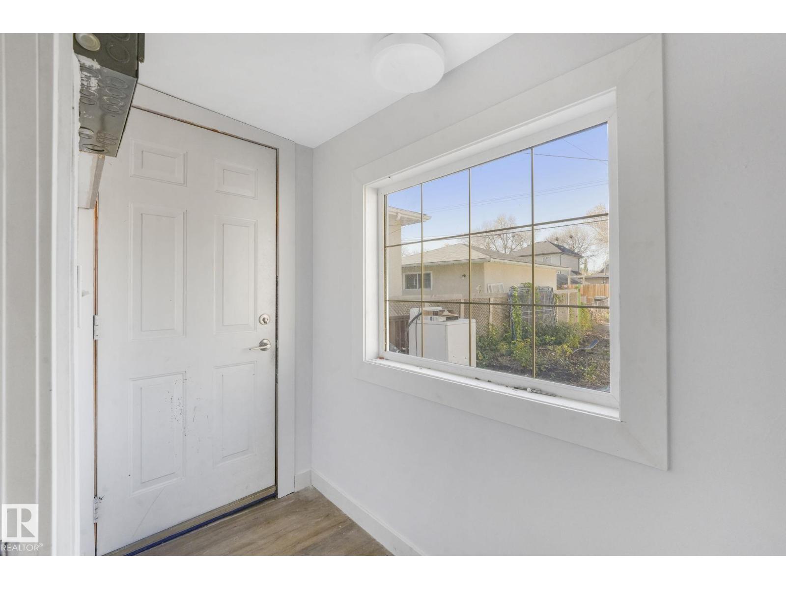 11932 91 ST NW — photo 37