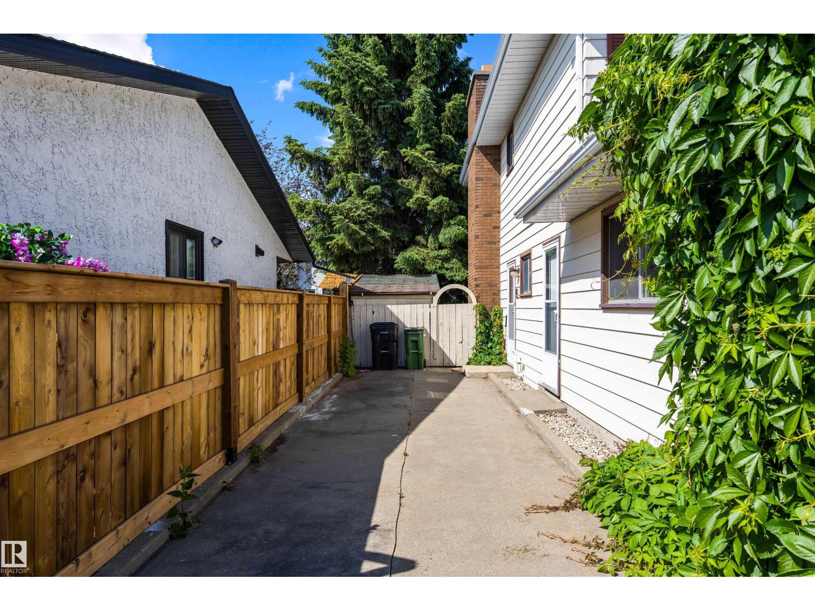 10210 173A AV NW - photo 3