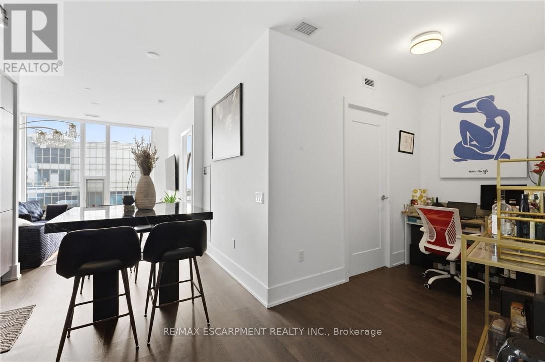 #3807 10 YORK STREET - 7