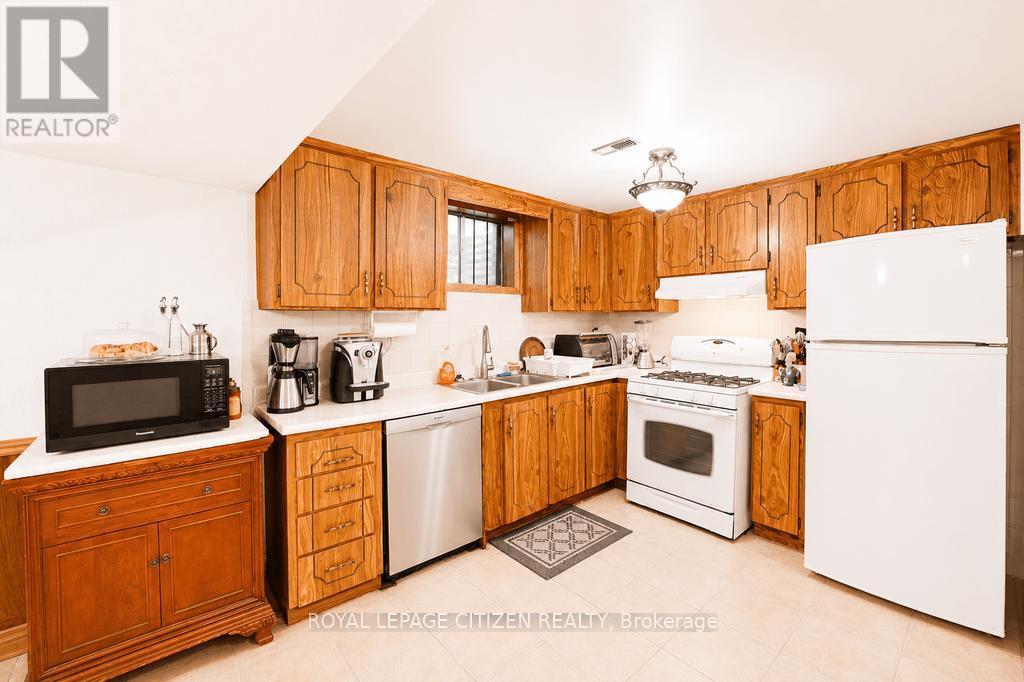 55 KITTIWAKE AVENUE - 40