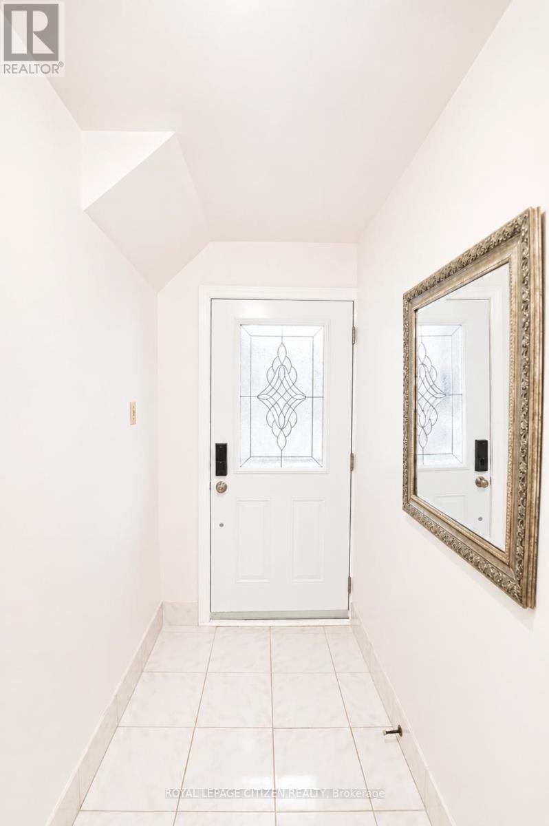 55 KITTIWAKE AVENUE - 35