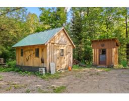 2 Ch. Giroux, Litchfield, QC J0X1K0 Photo 18