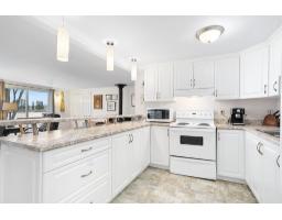 485 Ch. Des Outaouais, L Ile Du Grand Calumet, QC J0X1J0 Photo 12
