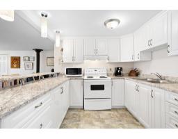 485 Ch. Des Outaouais, L Ile Du Grand Calumet, QC J0X1J0 Photo 14