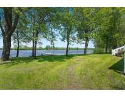 485 Ch. Des Outaouais, L Ile Du Grand Calumet, QC J0X1J0 Photo 30