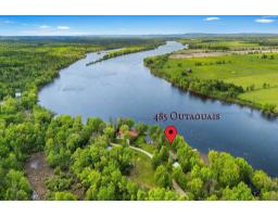 485 Ch. Des Outaouais, L Ile Du Grand Calumet, QC J0X1J0 Photo 41