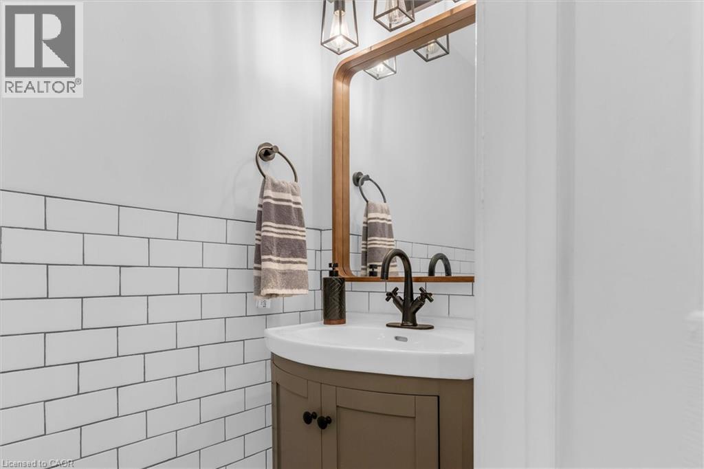 #97 77 LINWELL Road - 23