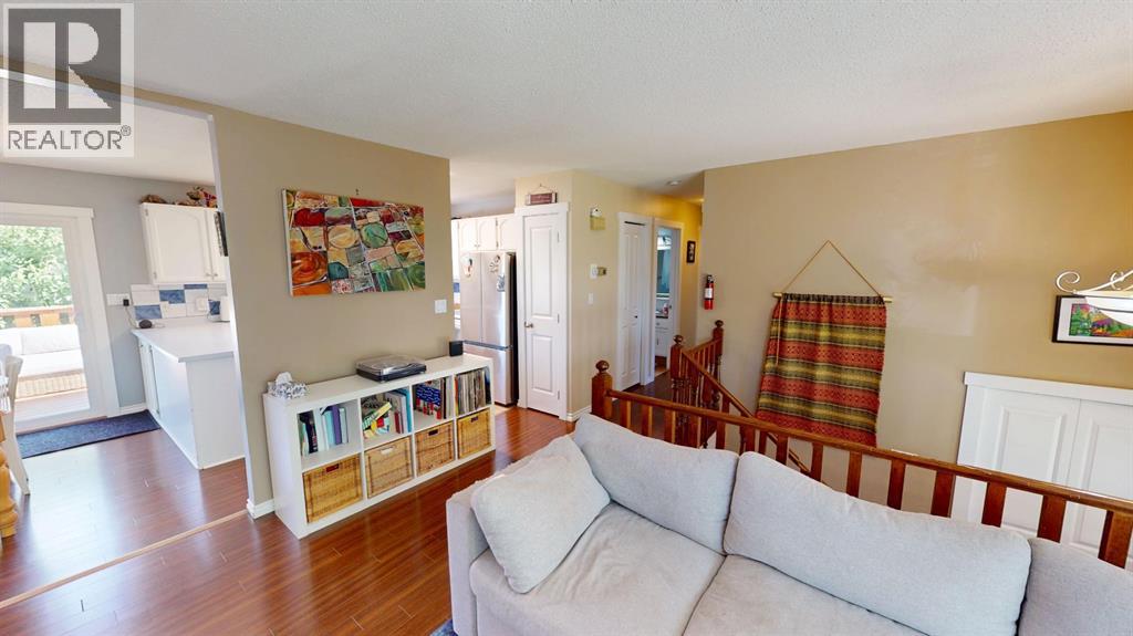 812 3 Avenue - 11