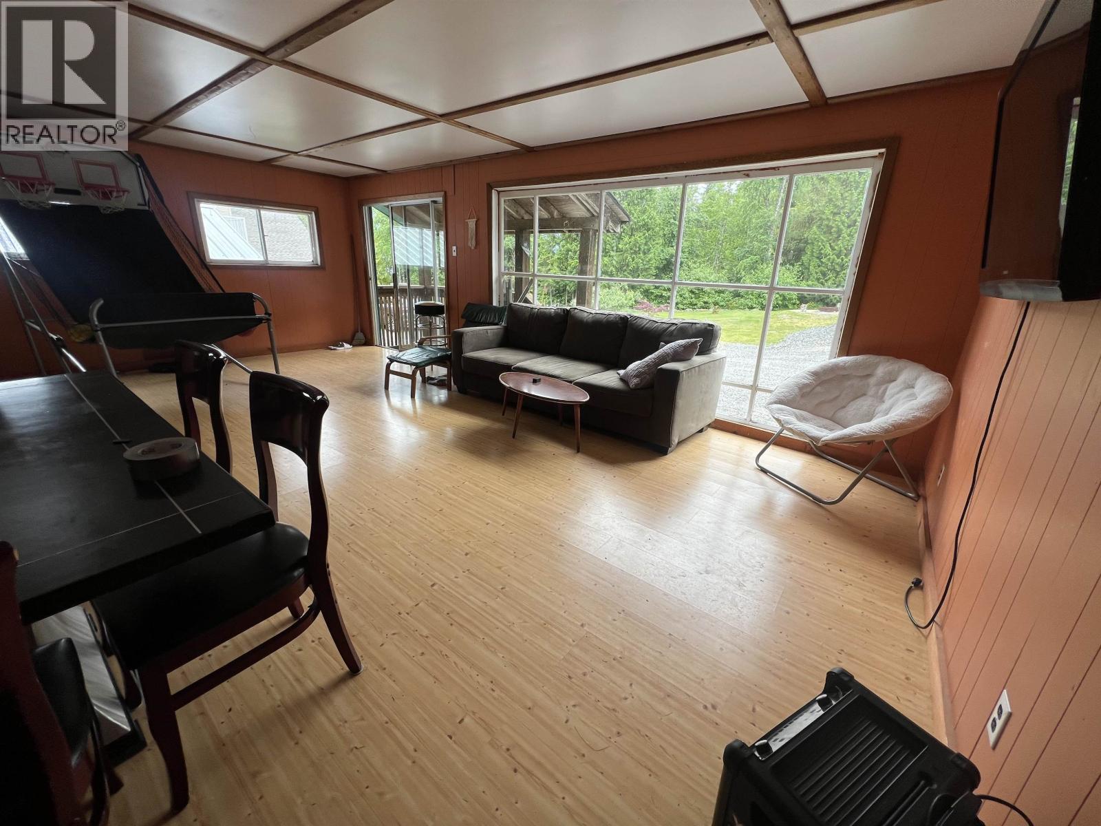 2240 CATT POINT ROAD - Image 32