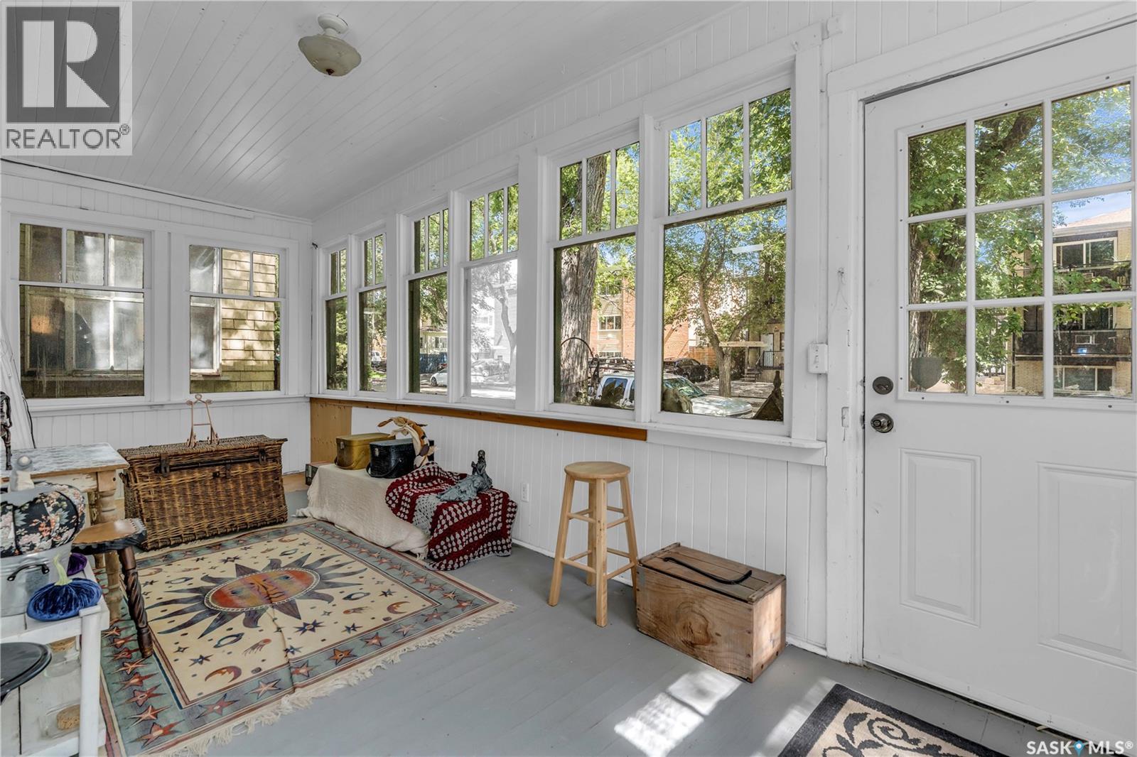 2152 Rae STREET - 11