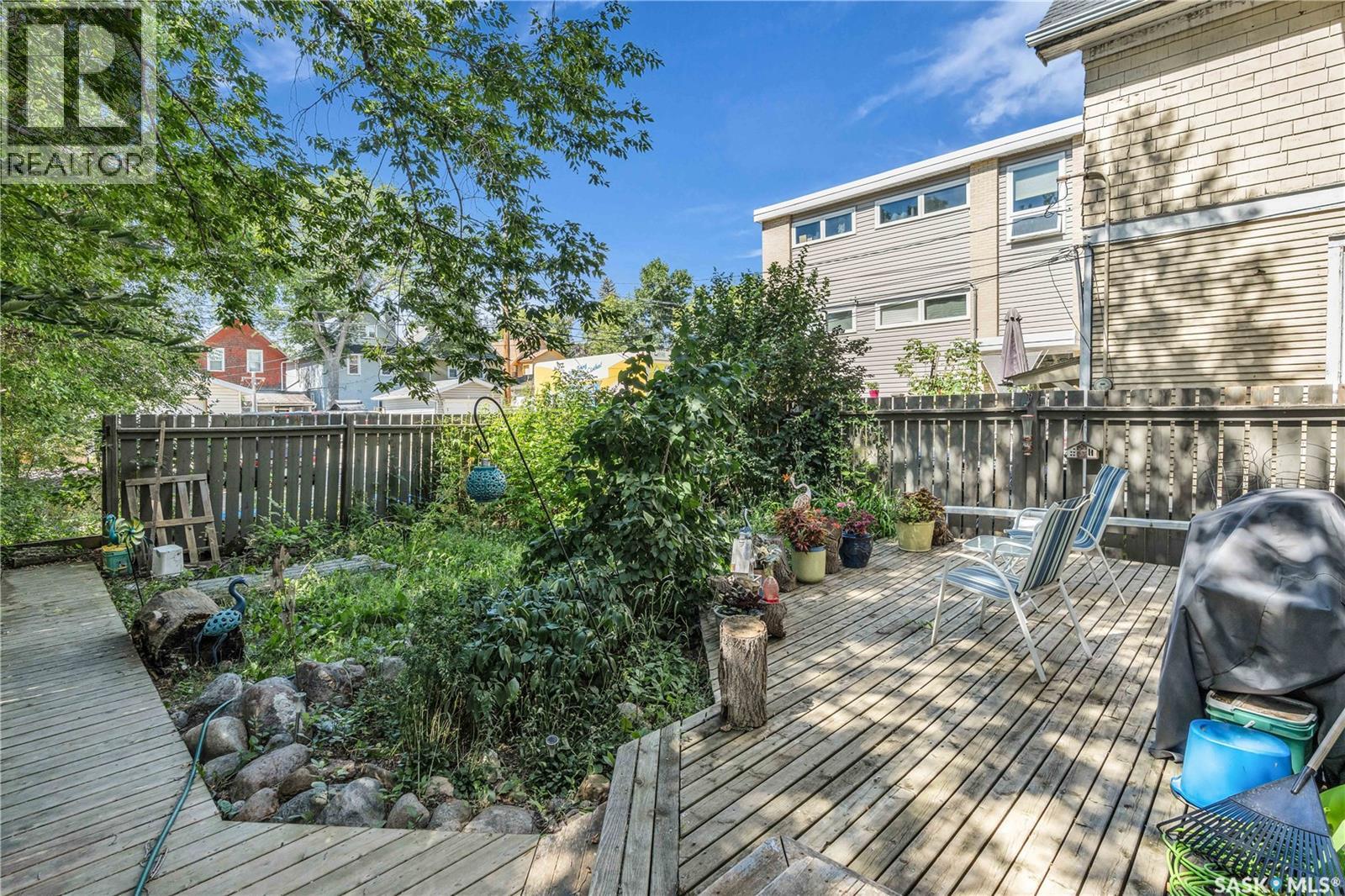 2152 Rae STREET - 25