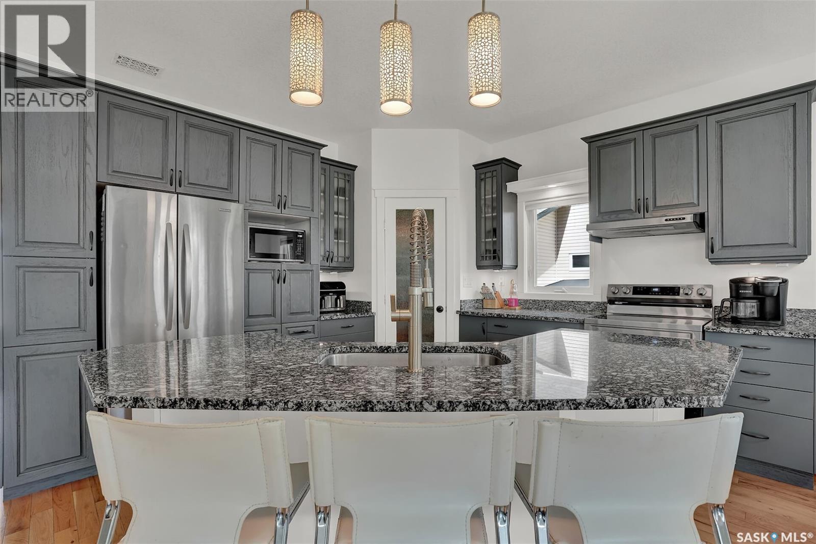 435 Terra Nova DRIVE — photo 15