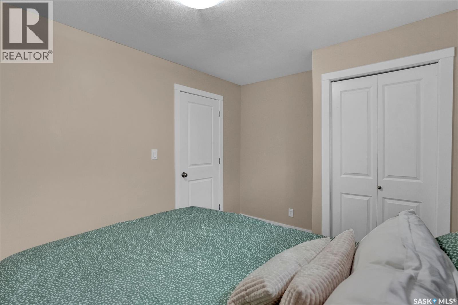 435 Terra Nova DRIVE — photo 21