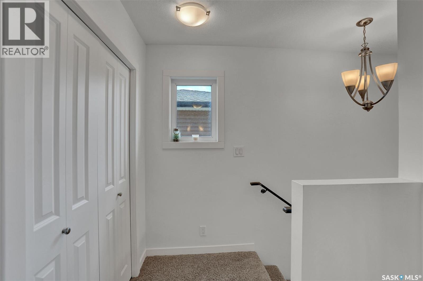 435 Terra Nova DRIVE — photo 26