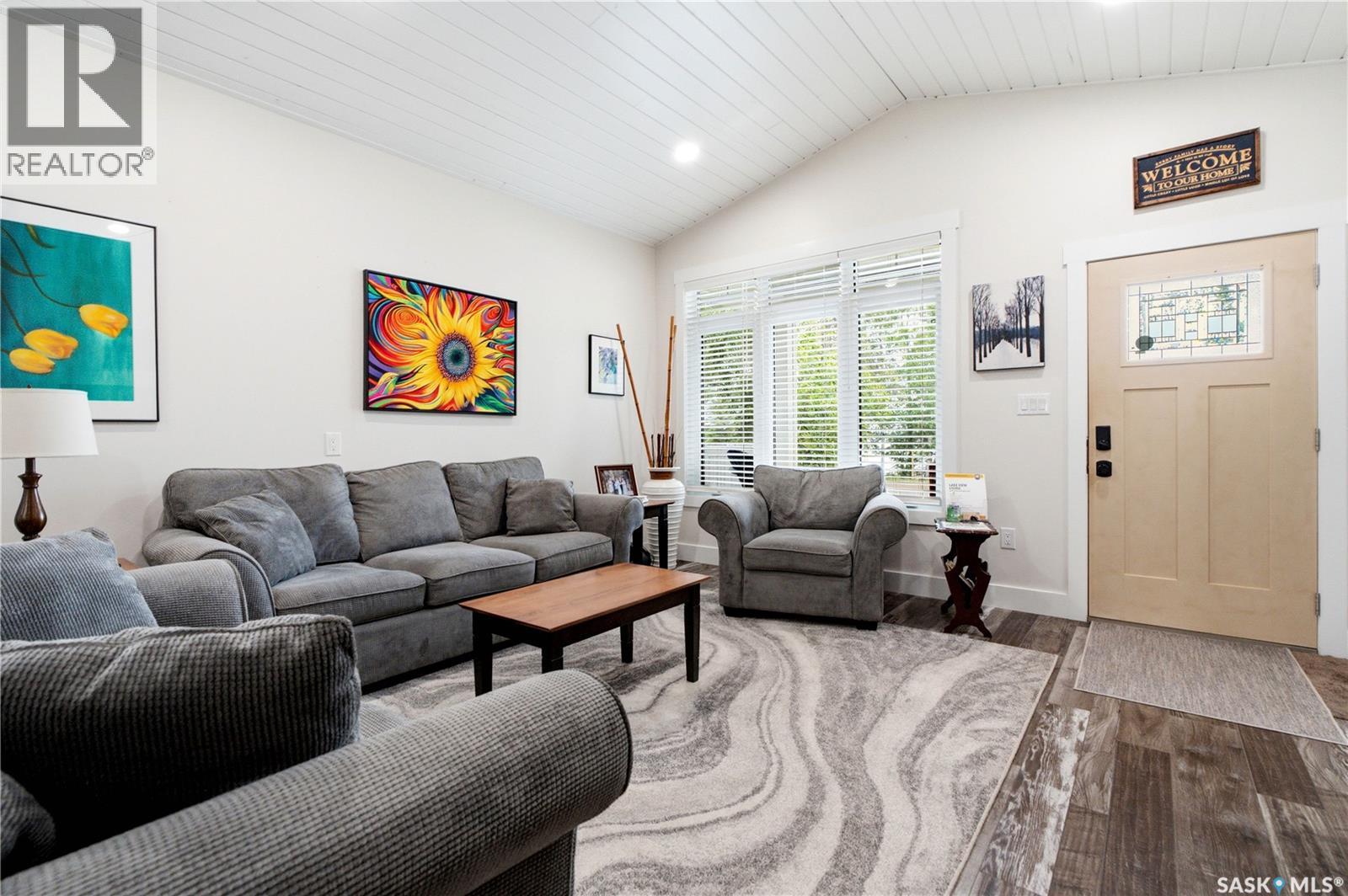 251 Lakeshore DRIVE — photo 18