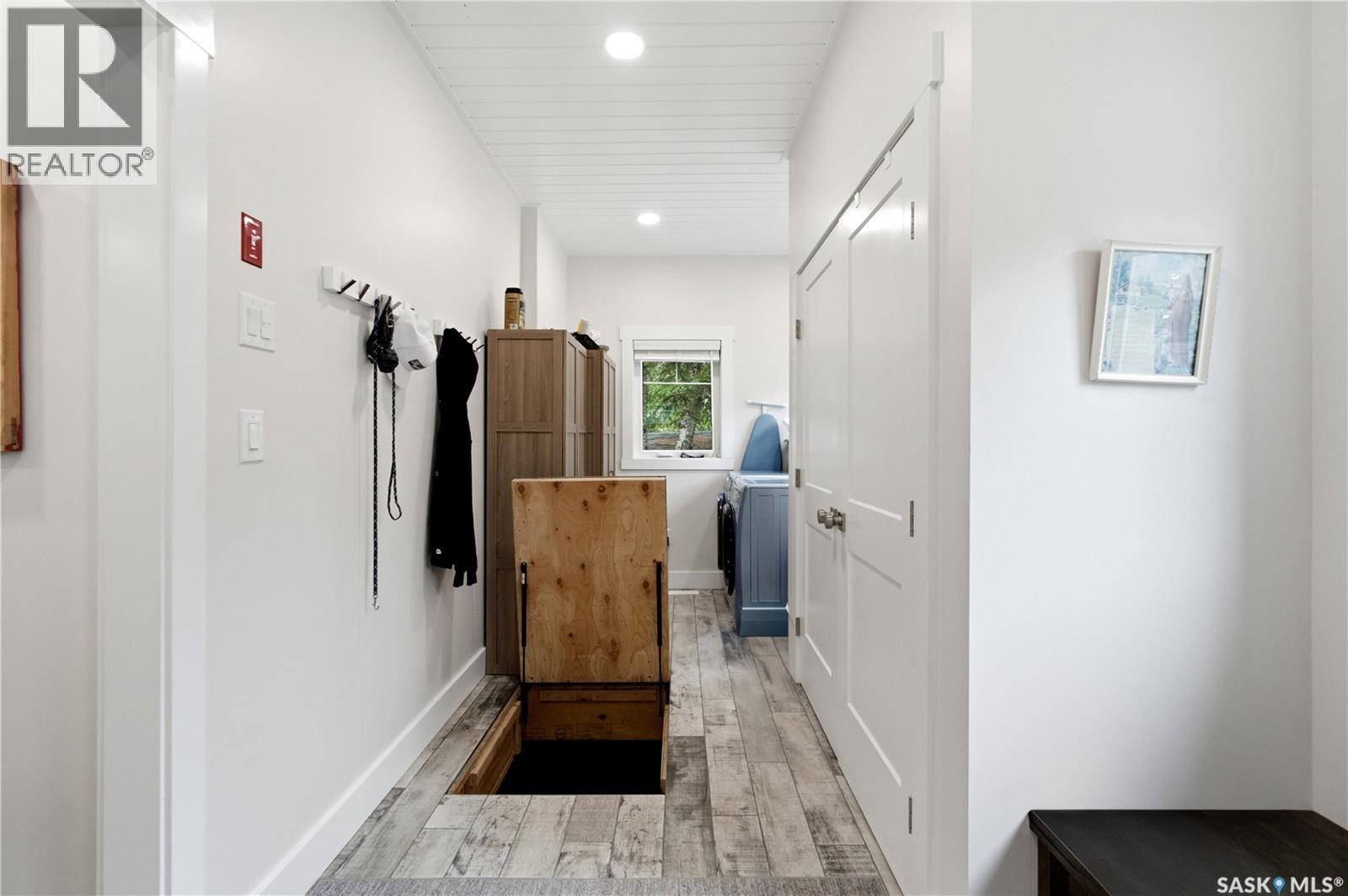 251 Lakeshore DRIVE — photo 45
