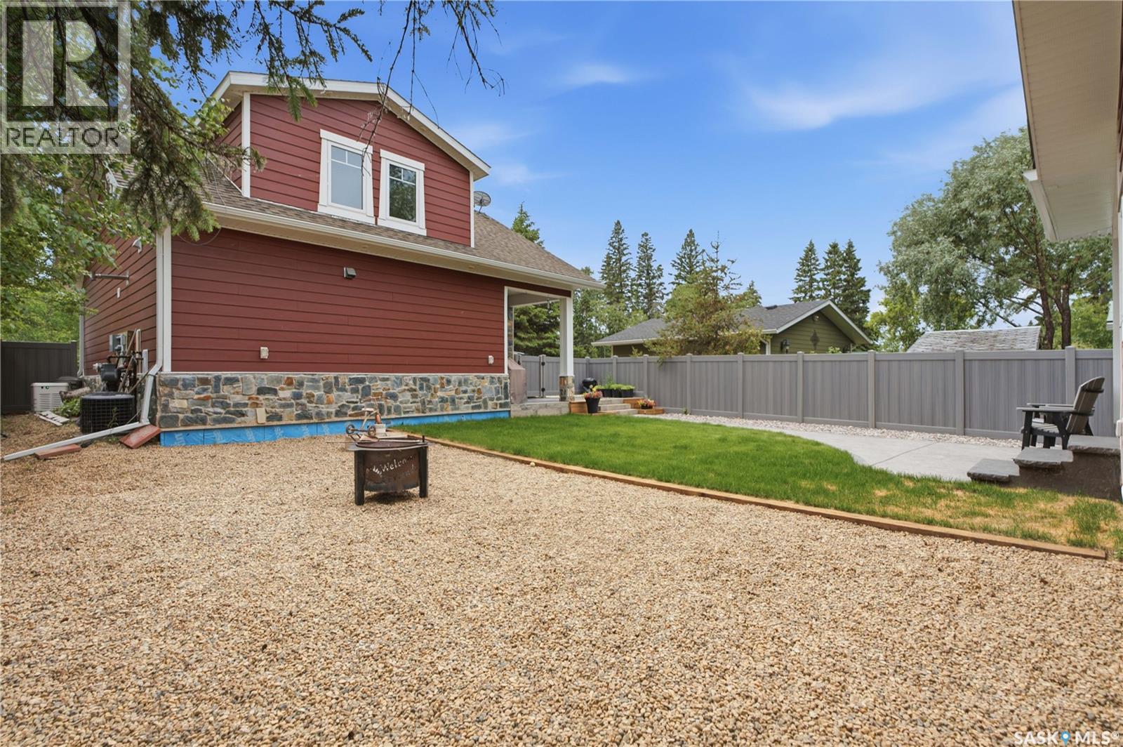 251 Lakeshore DRIVE — photo 55