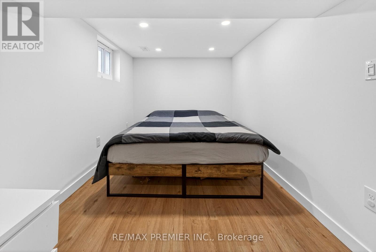 154 FIFTH STREET - 31