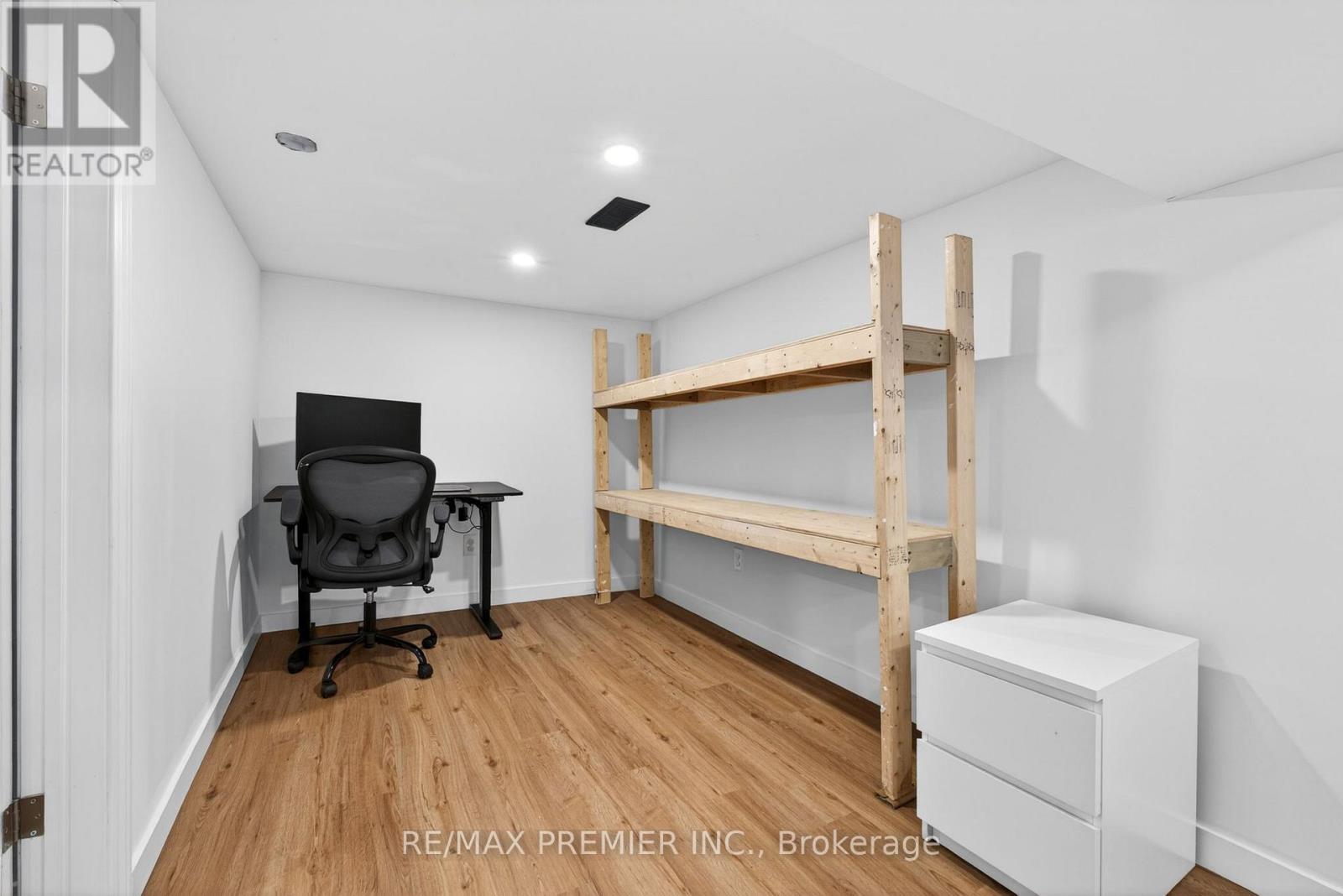 154 FIFTH STREET - 33