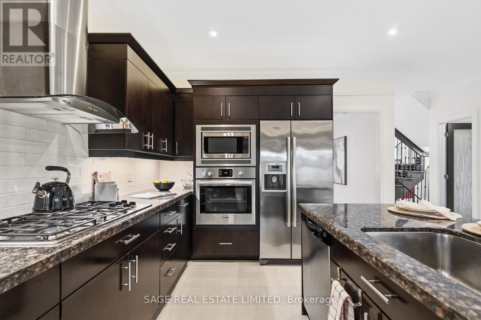 50 NORTHAMPTON DRIVE - 11