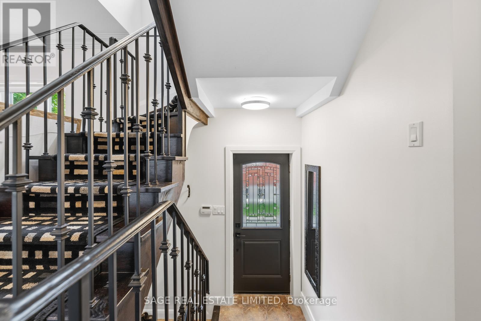 50 NORTHAMPTON DRIVE - 15