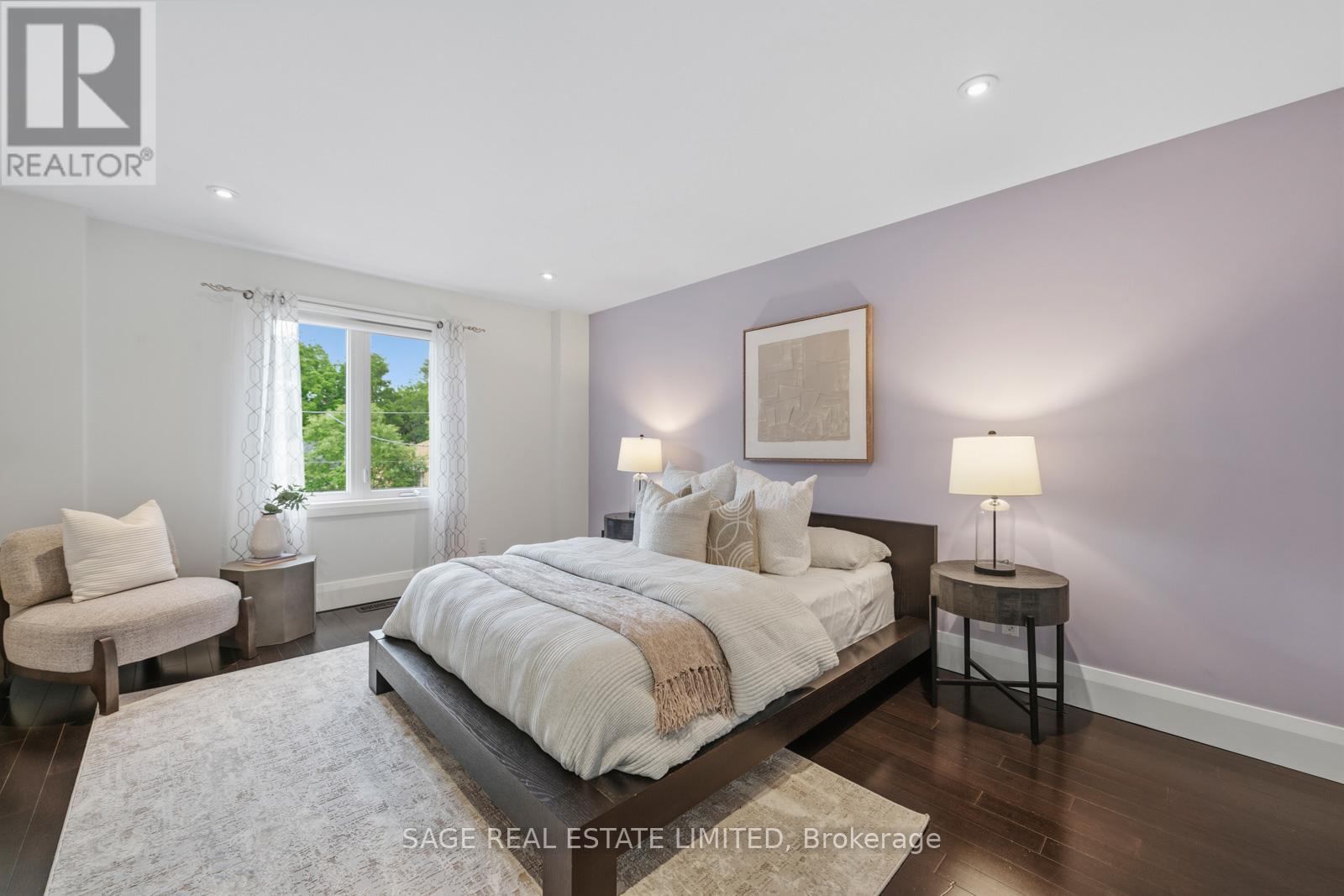 50 NORTHAMPTON DRIVE - 21