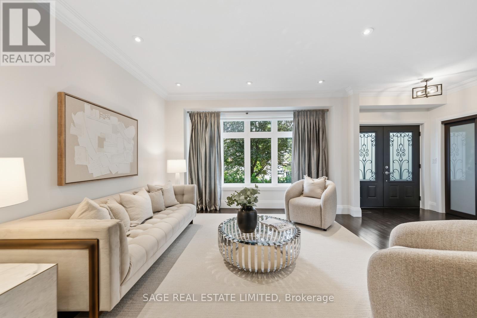 50 NORTHAMPTON DRIVE - 3
