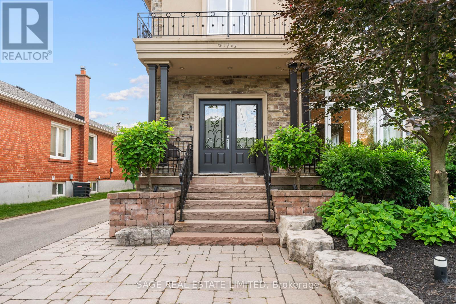 50 NORTHAMPTON DRIVE - 4
