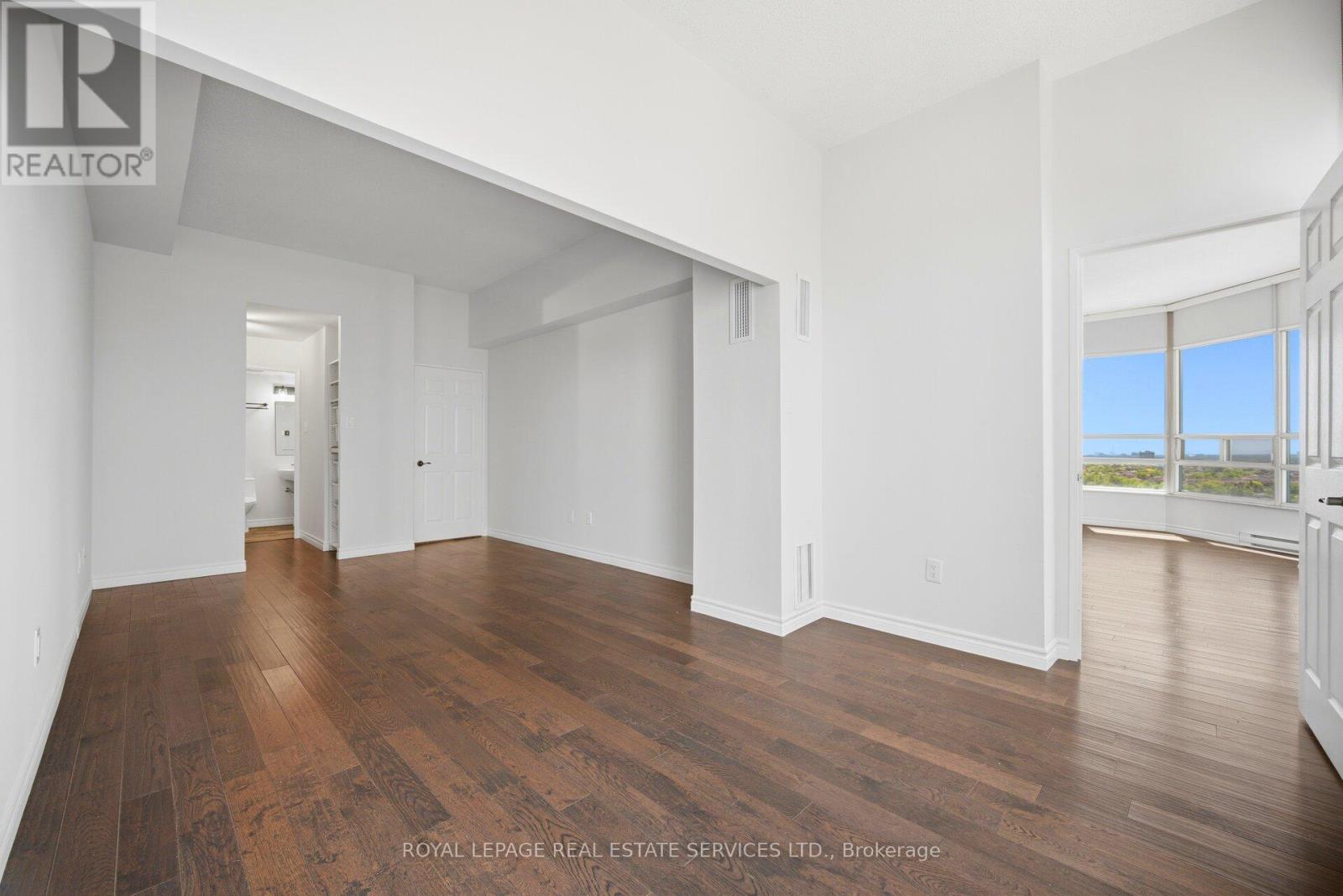 #PH05 250 WEBB DRIVE - 20