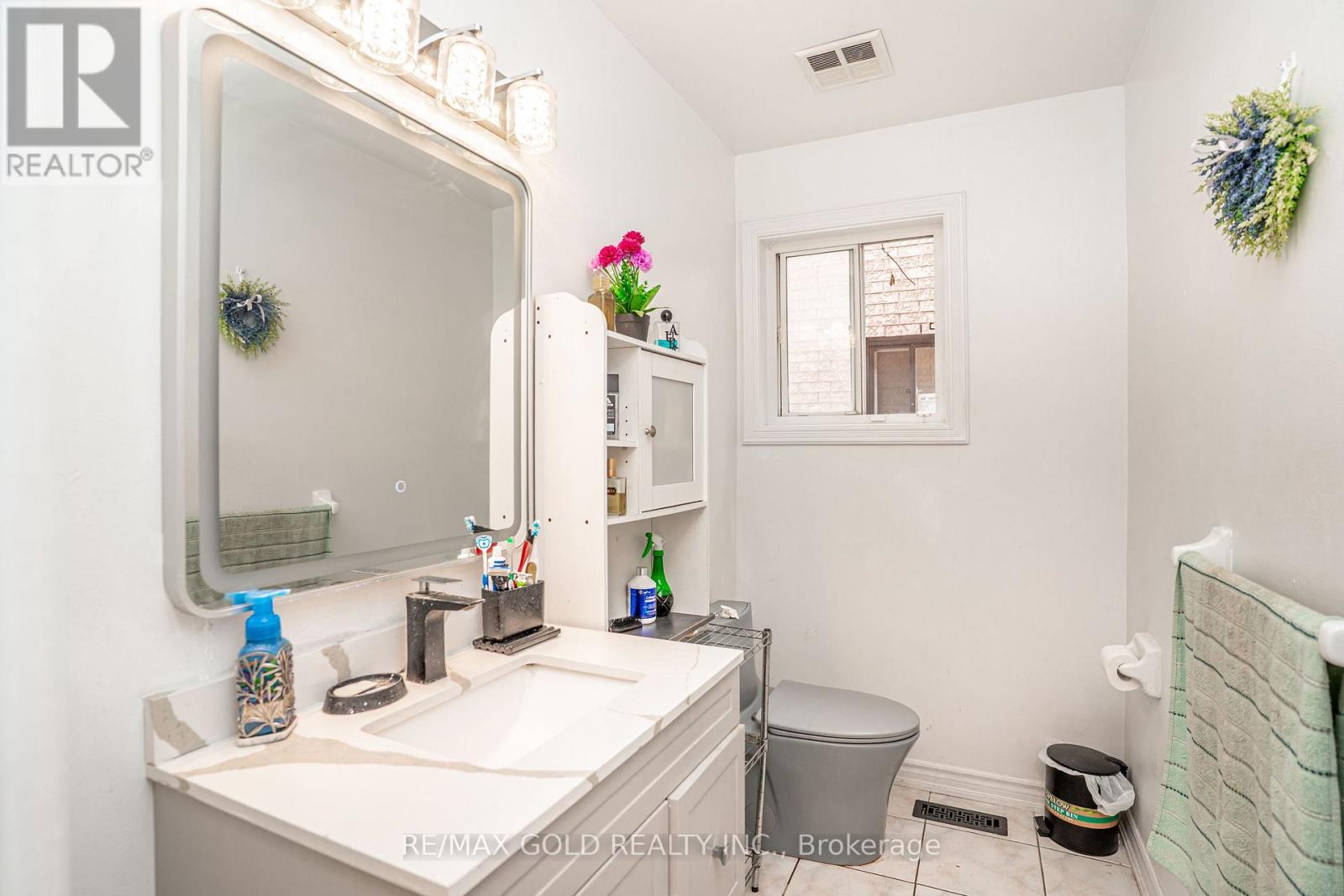 31 COLLEYVILLE STREET - 15