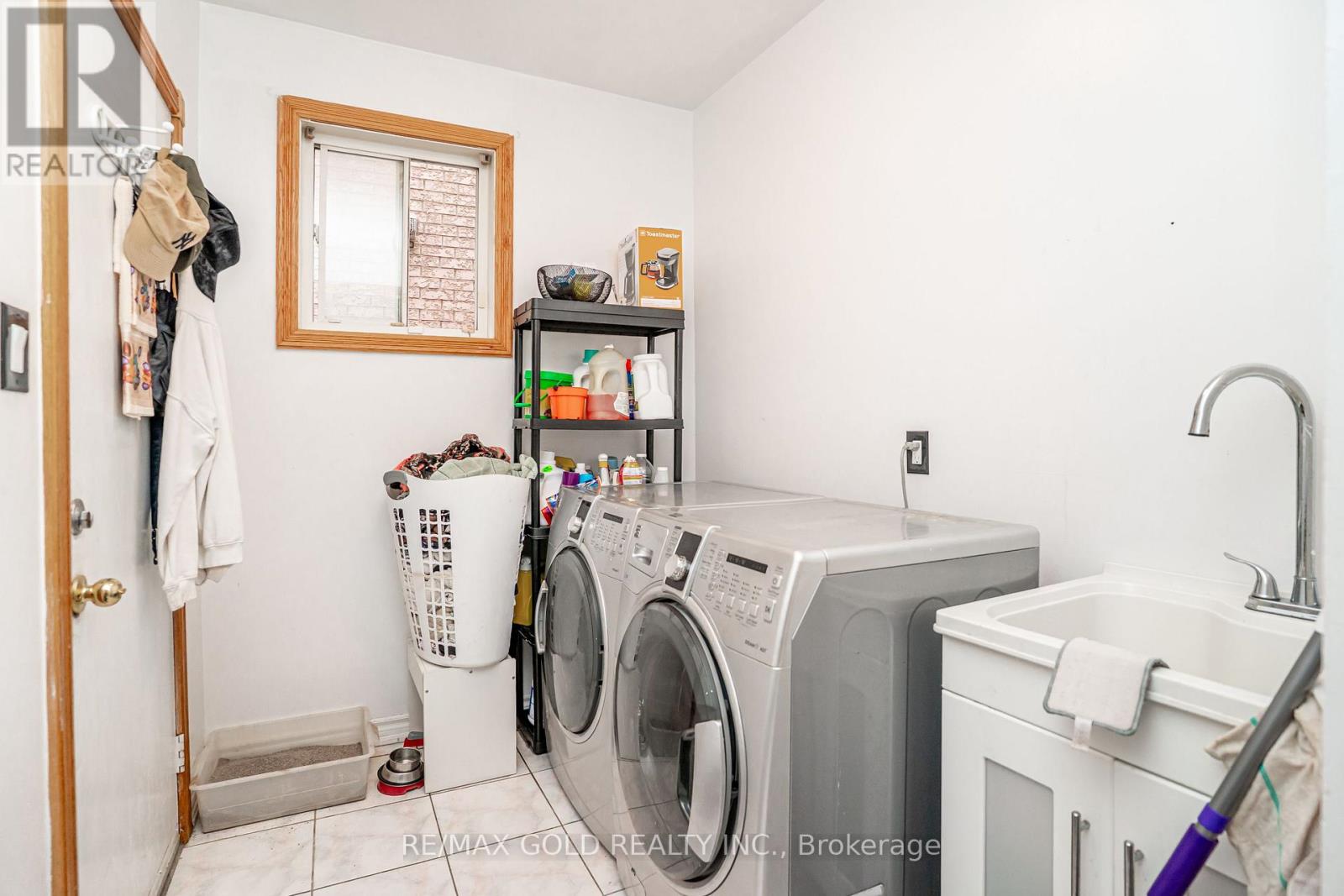 31 COLLEYVILLE STREET - 30