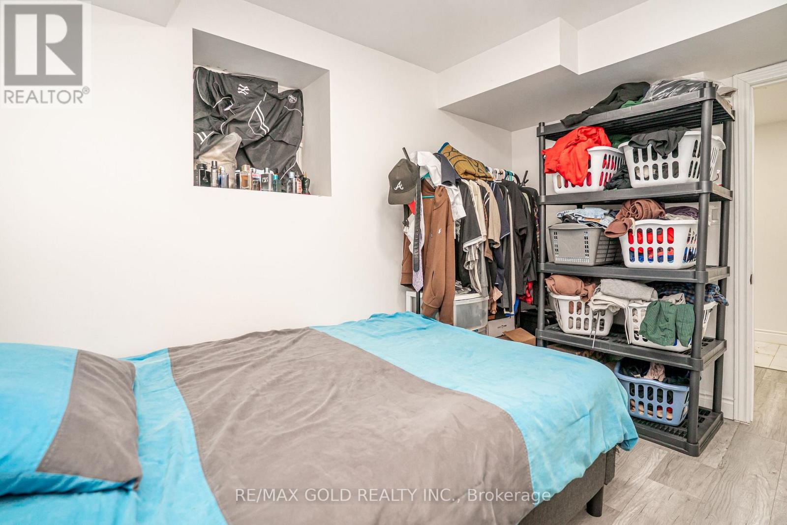 31 COLLEYVILLE STREET - 39