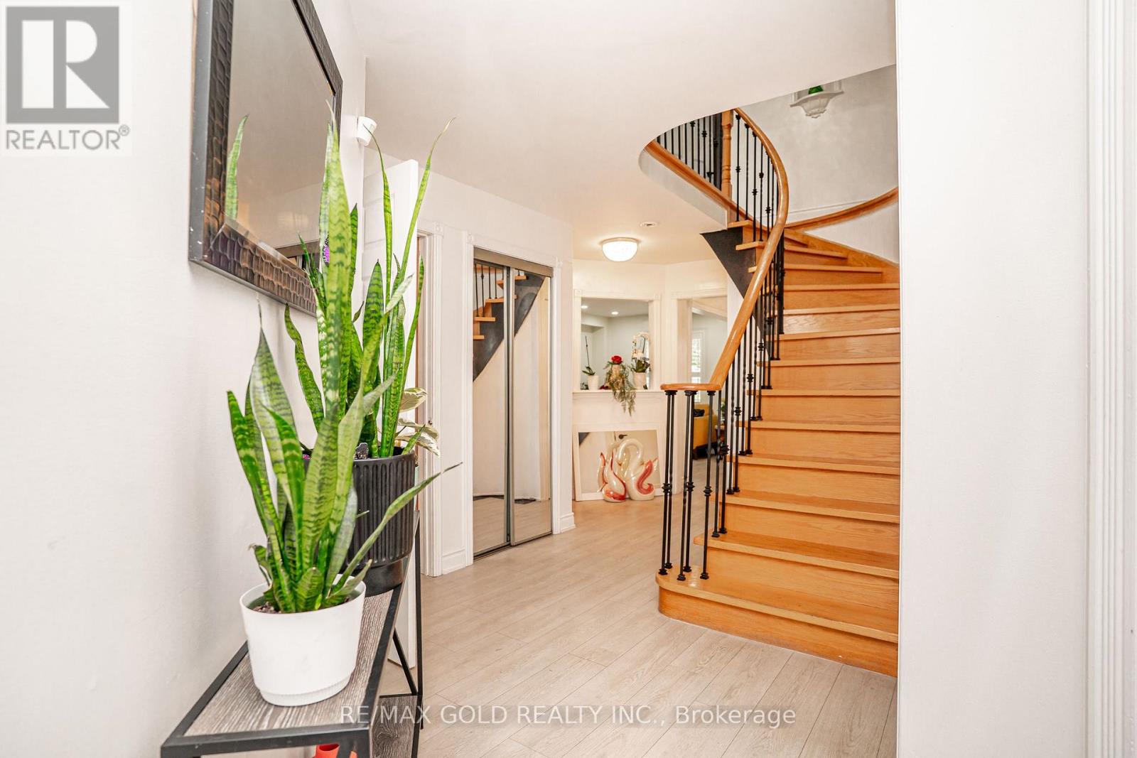 31 COLLEYVILLE STREET - 6
