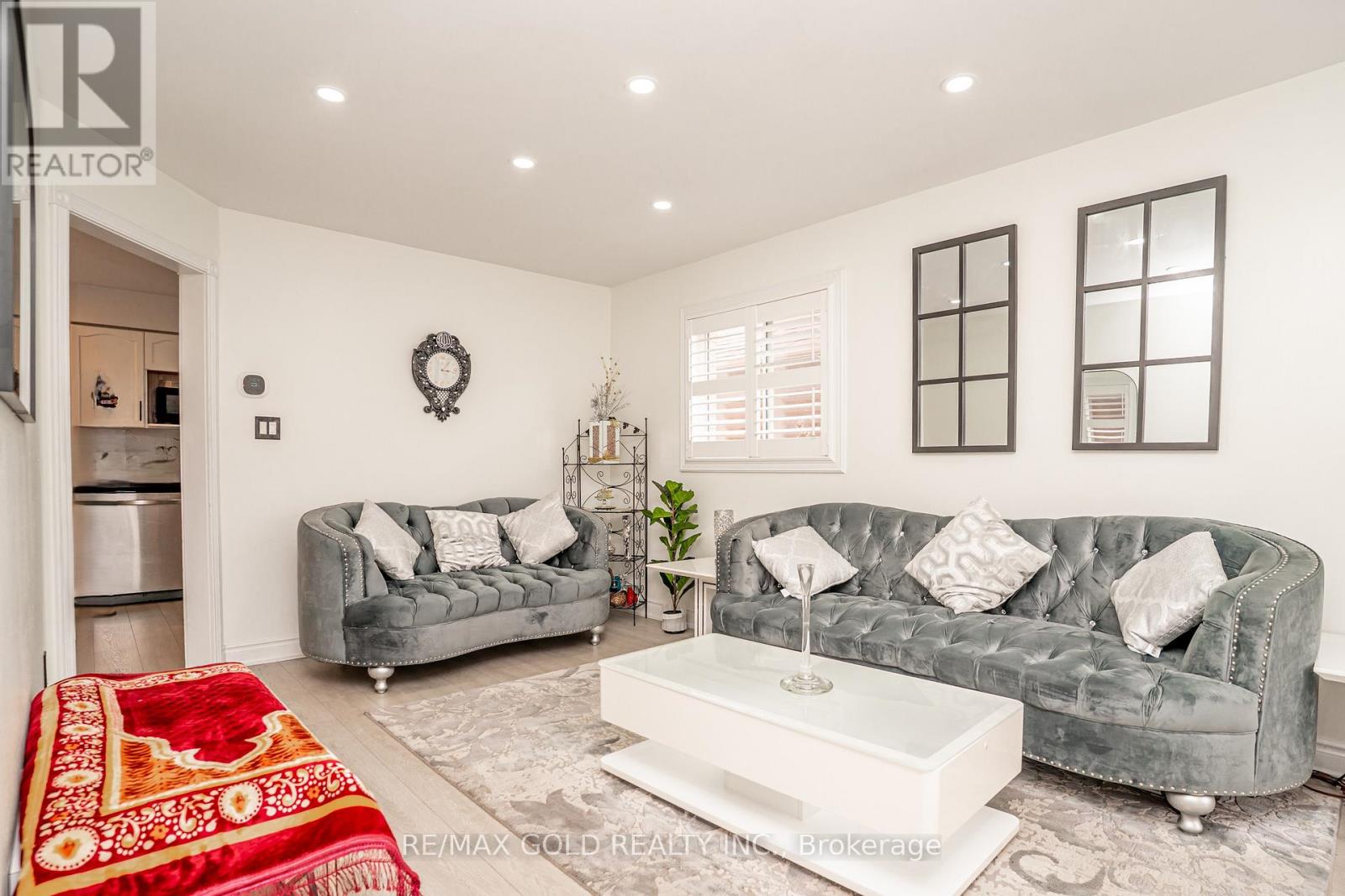 31 COLLEYVILLE STREET - 9