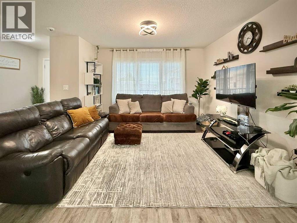 8408 101 Avenue - photo 5