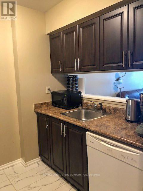 #1215 44 ST JOSEPH STREET - 5
