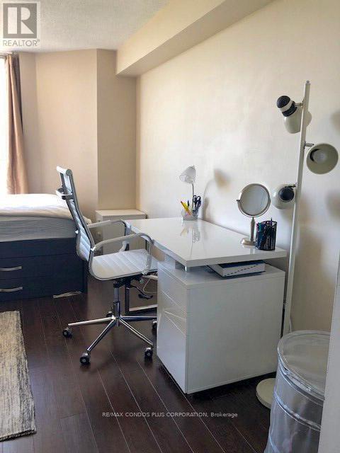 #1215 44 ST JOSEPH STREET - 9