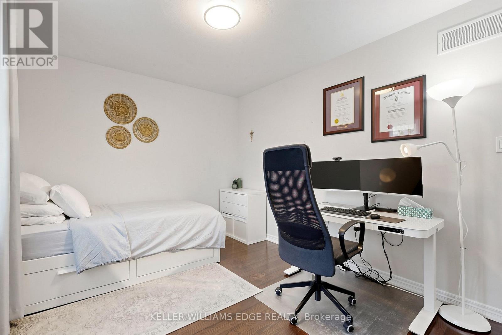 173 RAYMOND ROAD - 26