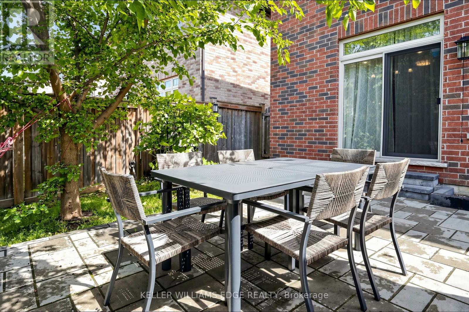 173 RAYMOND ROAD - 32